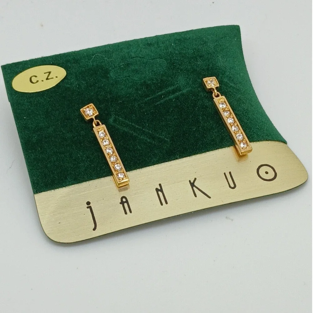 JANKUO Vintage 1990s Gold Tone Cubic Zirconia CZ Bar Drop Earrings Rare New - Picture 12 of 16